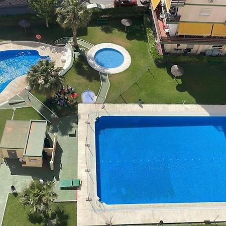 Apartamento Con Terraza A Pie De Playa Benalmádena Exterior foto